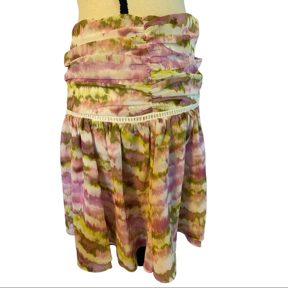 Tularosa floral asymmetrical mini skirt Medium - Picture 3 of 7